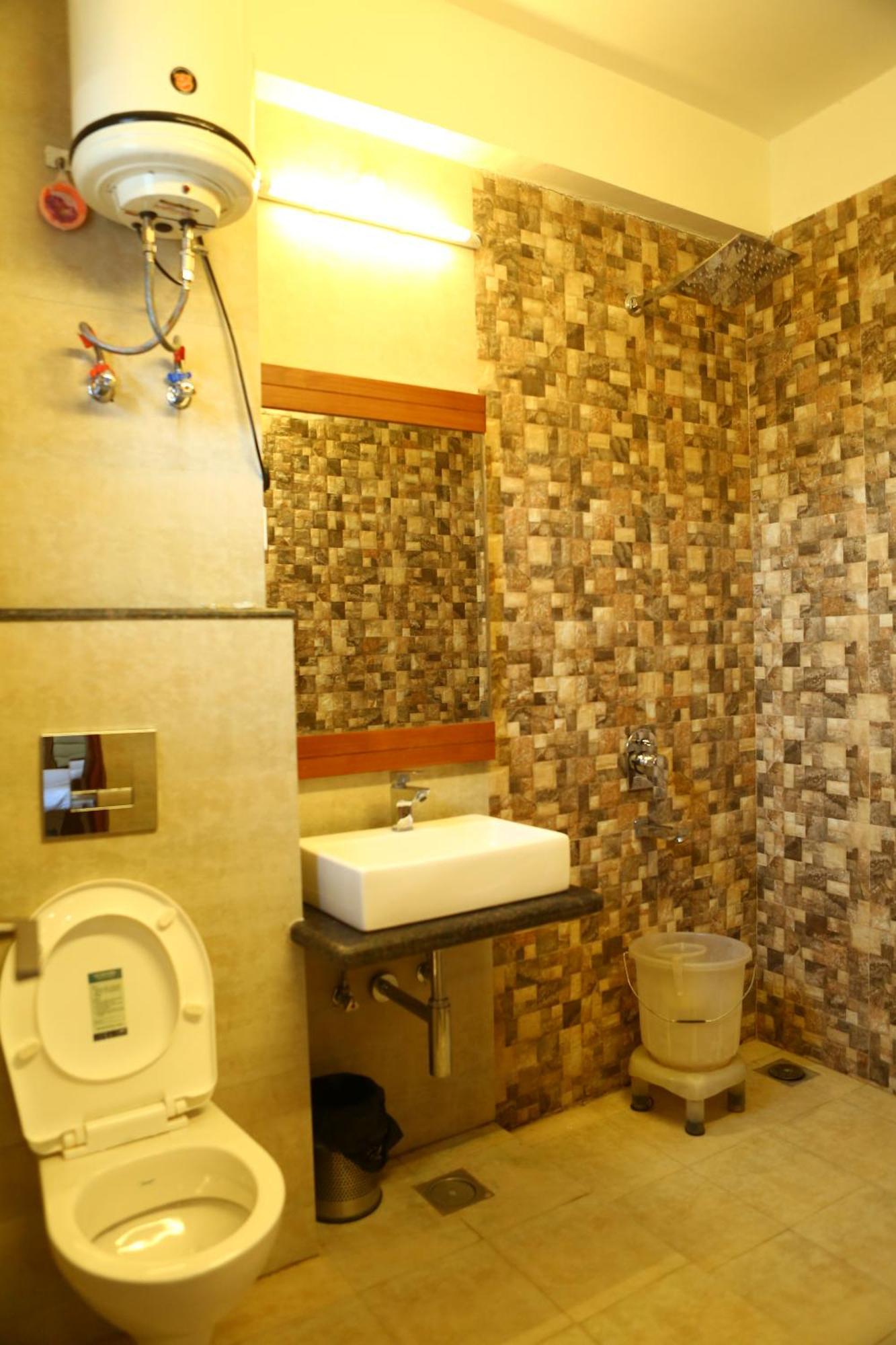 Hotel Devlok Primal Масурі Екстер'єр фото