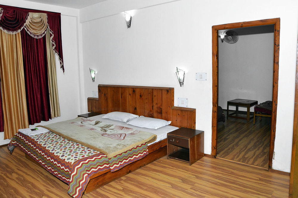 Hotel Devlok Primal Масурі Екстер'єр фото