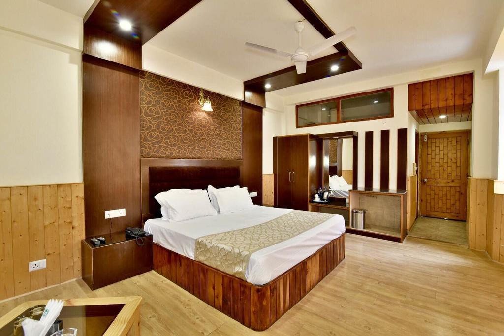 Hotel Devlok Primal Масурі Екстер'єр фото